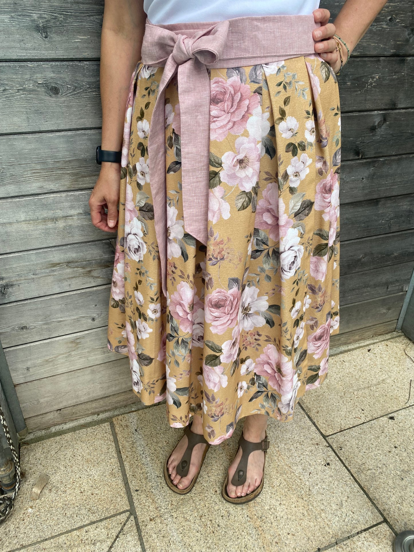 Damen Wickelrock Blumencanvas gelb/rose