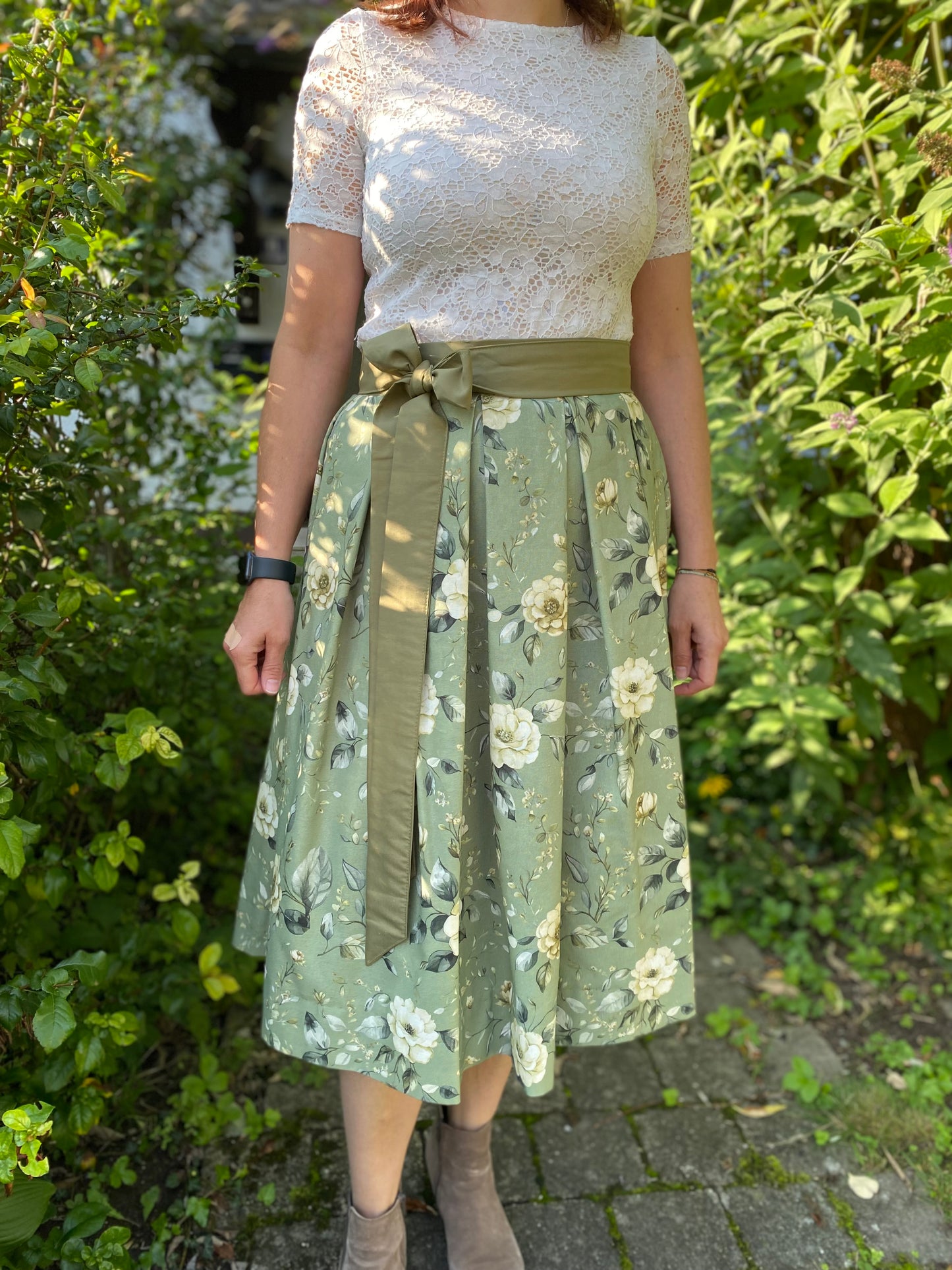 Damen Wickelrock Blumencanvas grün