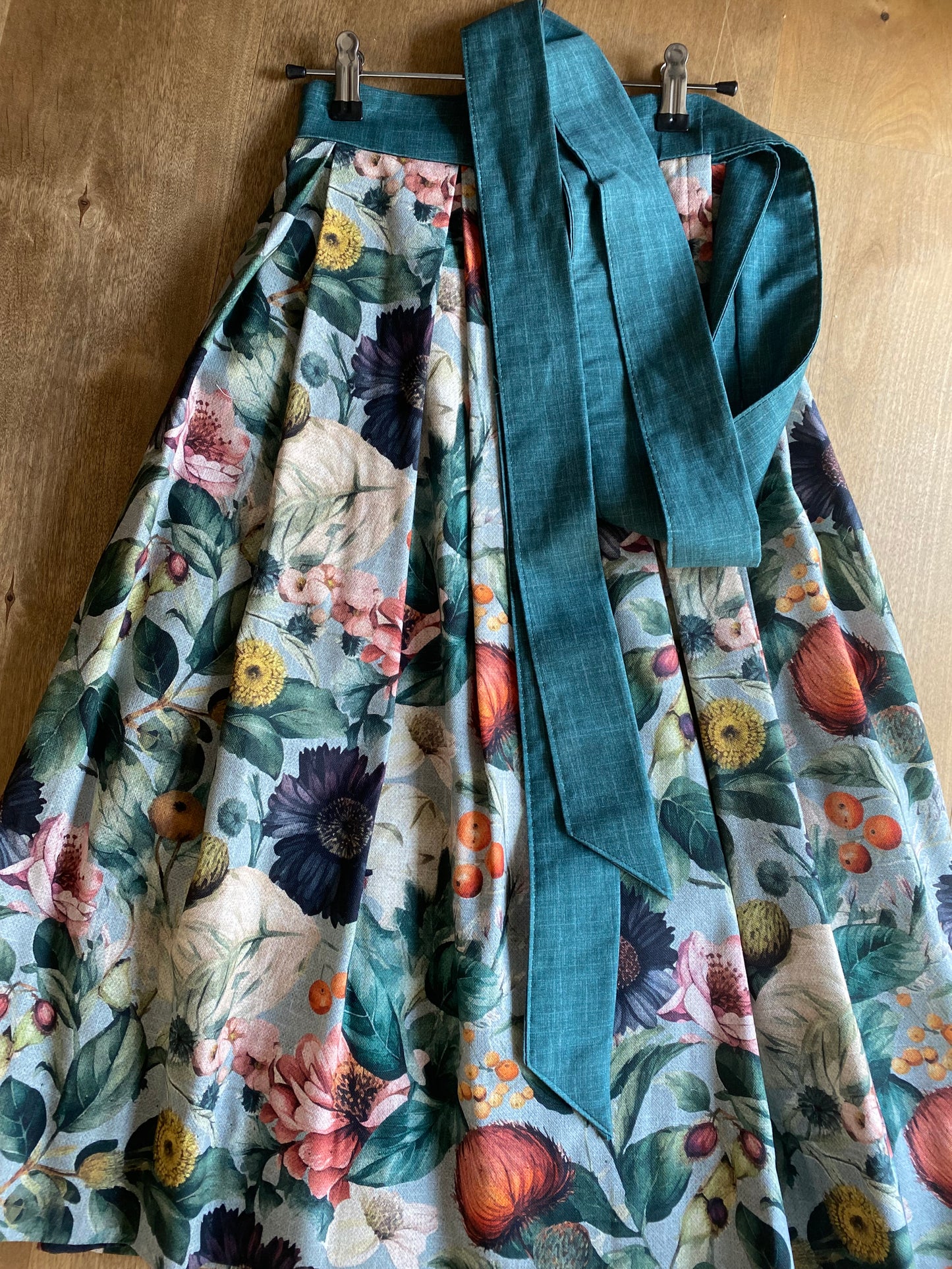 Damen Wickelrock Blumencanvas