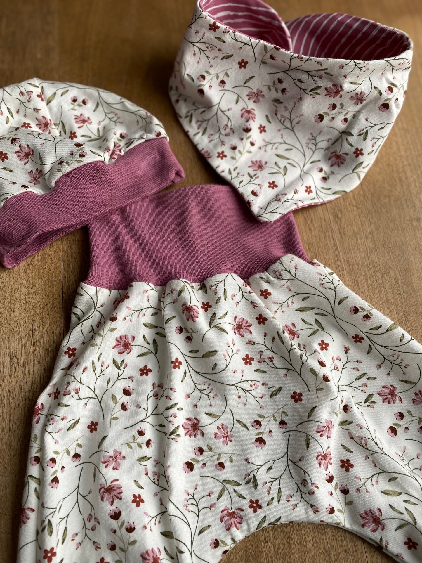 Baby Geschenkset - Newborn Blümchen