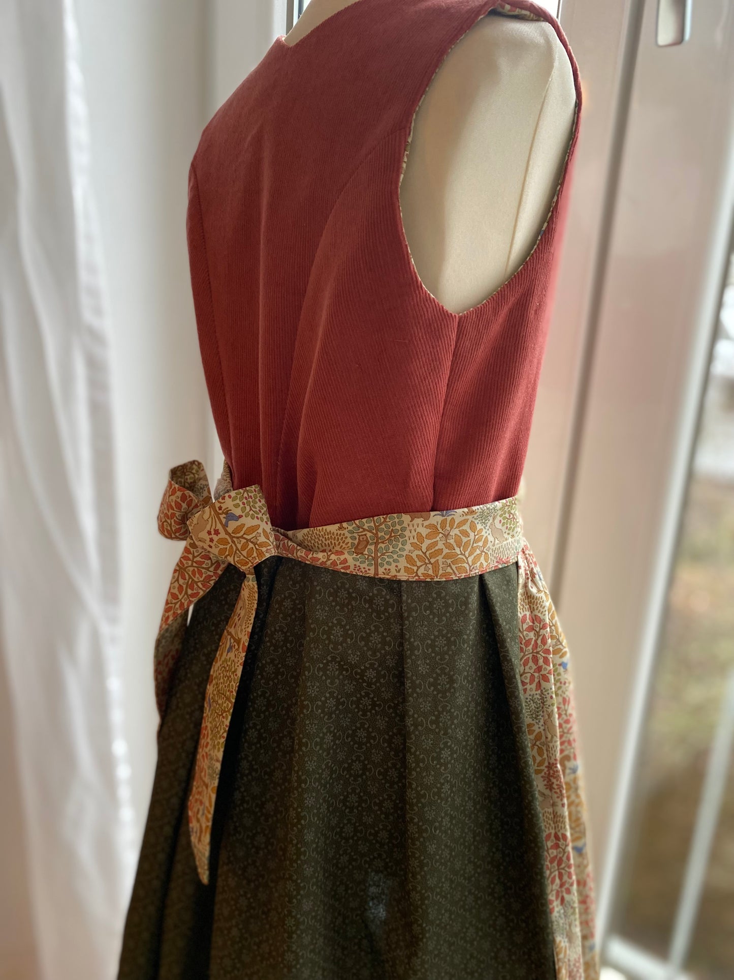 Kinderdirndl - Luci