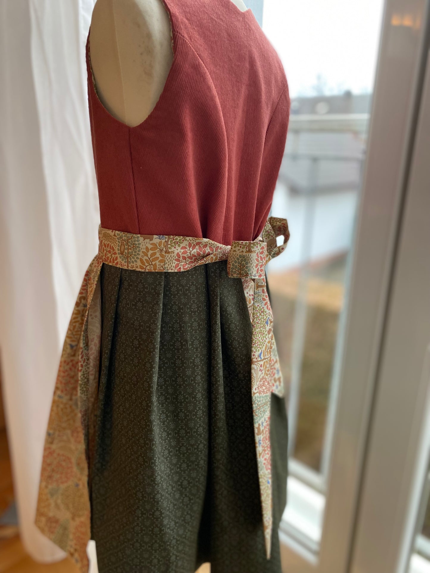 Kinderdirndl - Luci