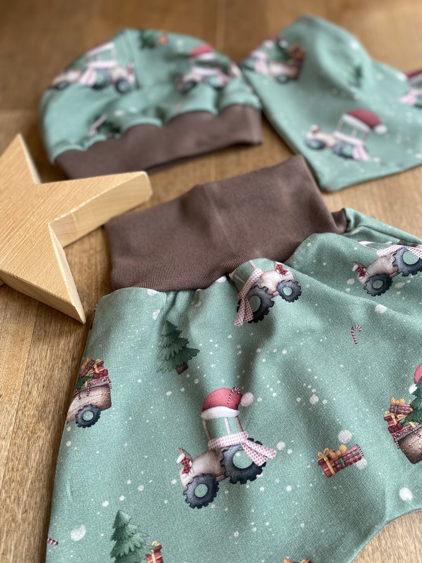 Baby Geschenkset - Weihnachtsoutfit