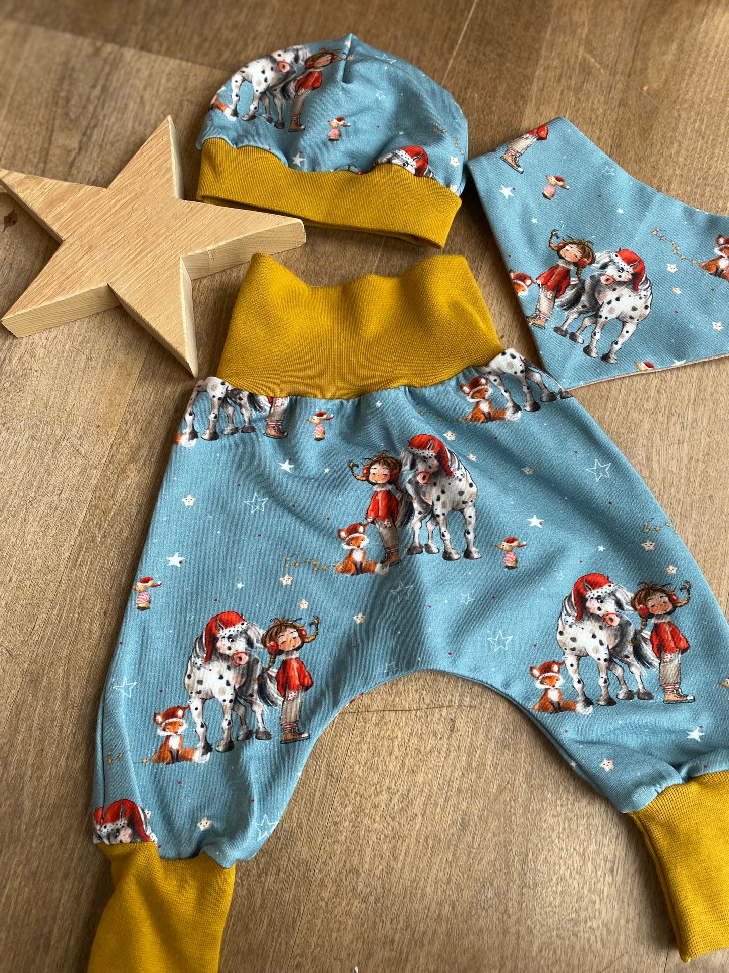 Baby Geschenkset - Weihnachtsoutfit