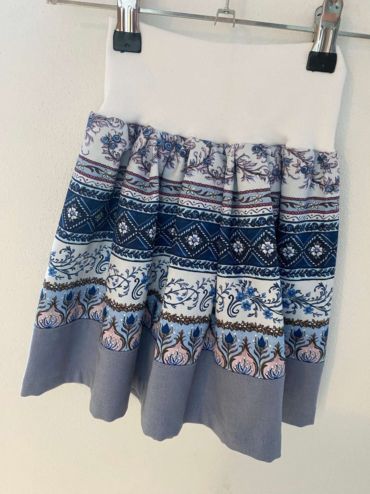 Trachtenrockerl „Bänderrock“ blau