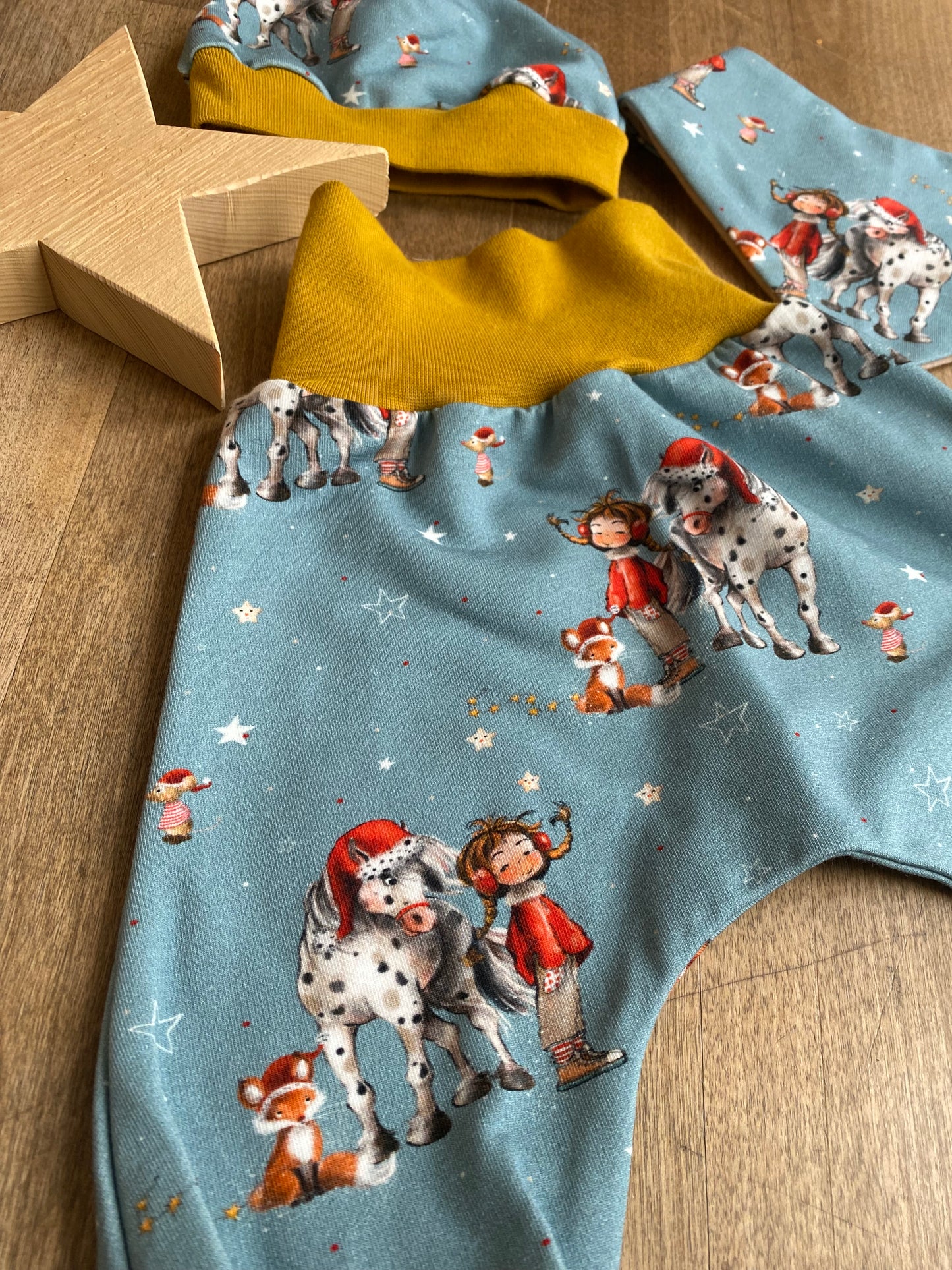 Baby Geschenkset - Weihnachtsoutfit