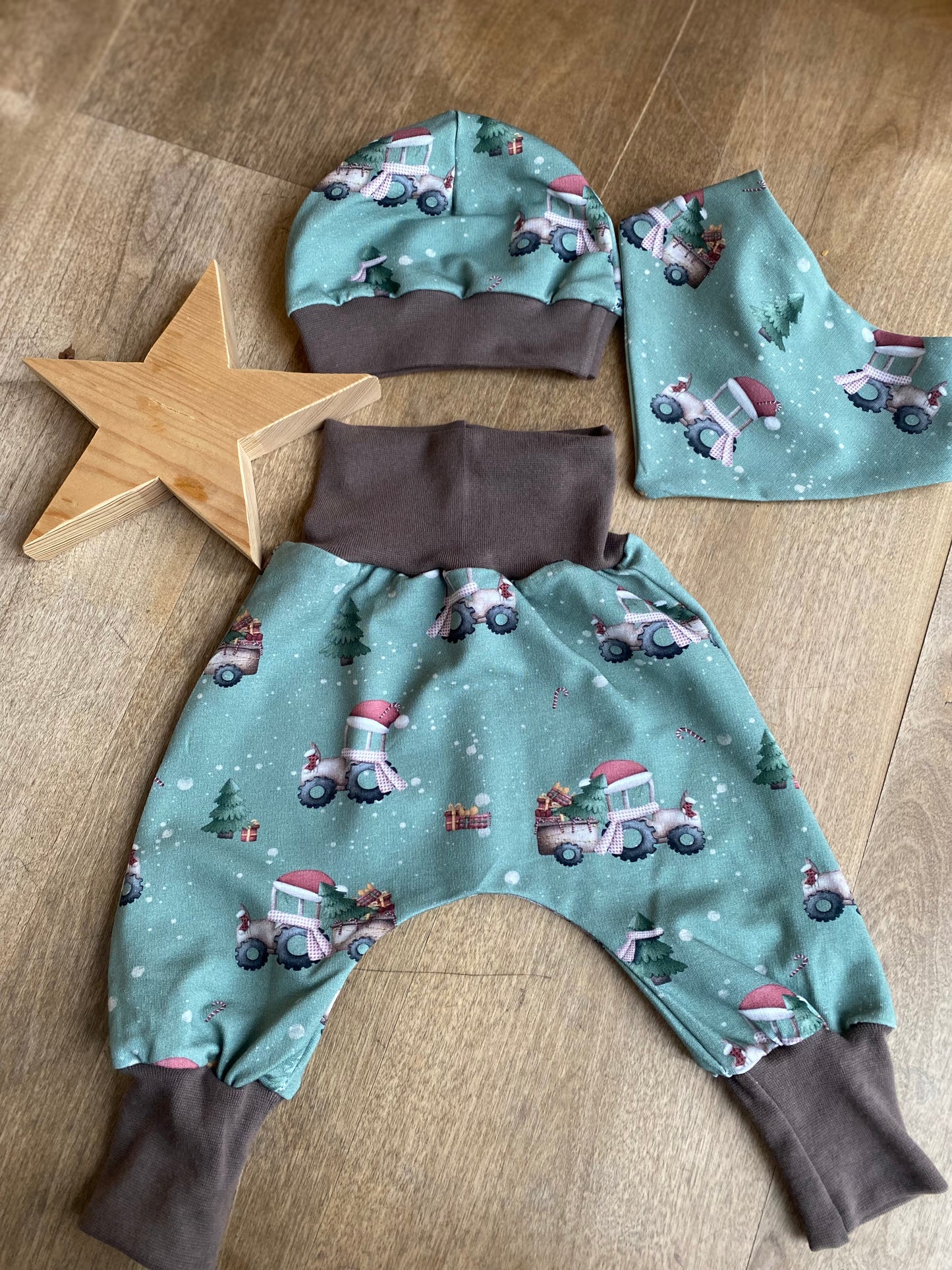 Baby Geschenkset - Weihnachtsoutfit