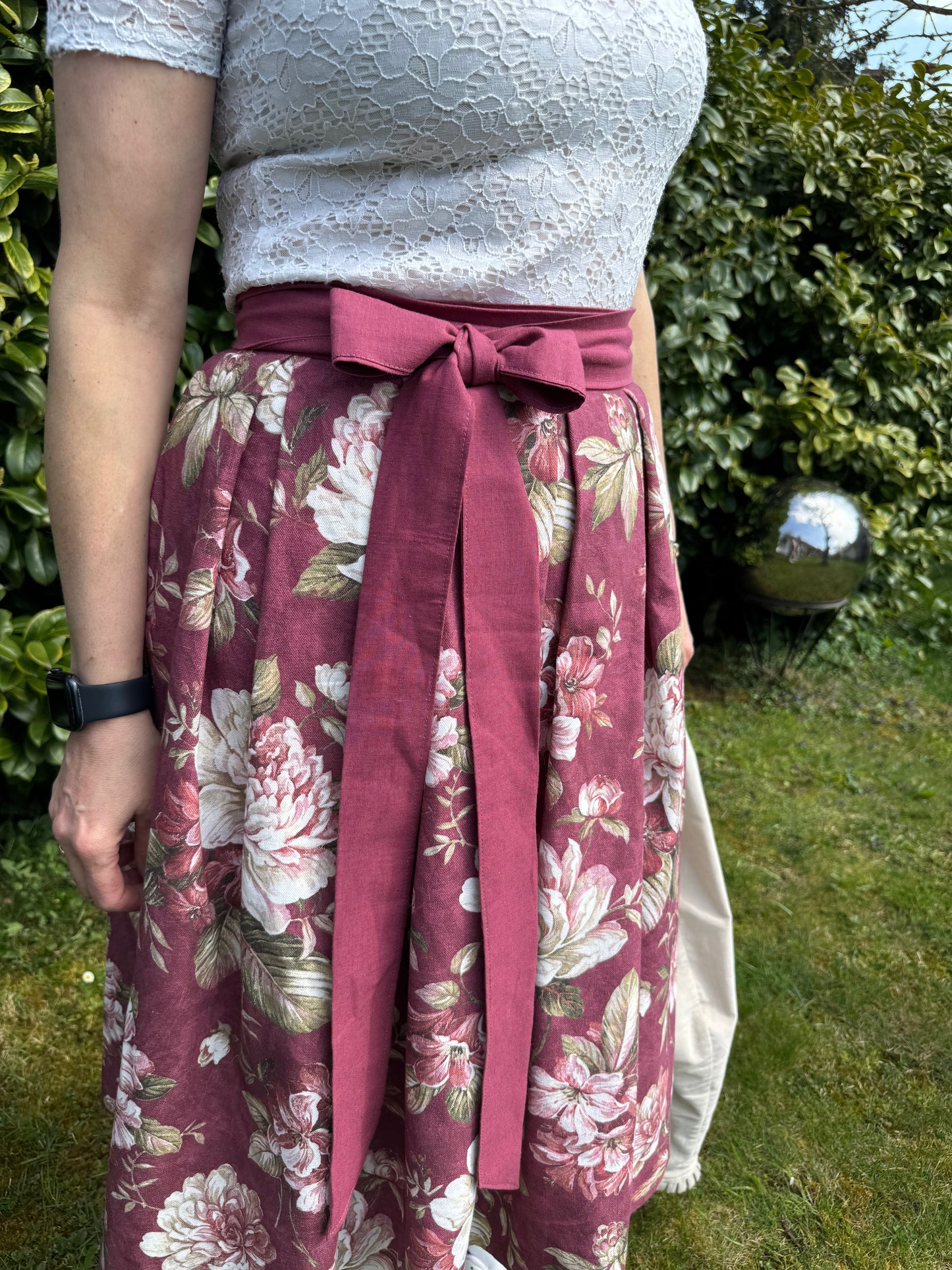 Damen Wickelrock Blumencanvas Bordeaux